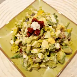 Festlicher Eiersalat mit Avocado