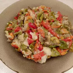 Winter Salad with Eggplant and Peppers