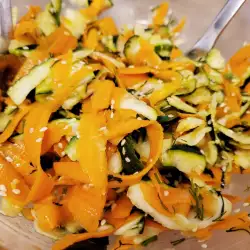 Quick Zucchini and Carrot Salad