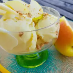 Apple Ice Cream