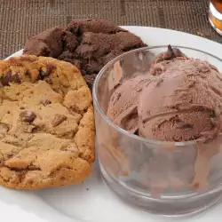 Helado de chocolate con canela