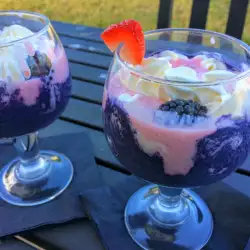 Strawberry and Blackberry Cocktail with Cream