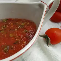 Tomato Sauce with Basil