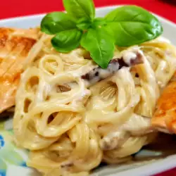 Spaghetti mit Lachsfilets