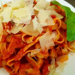 Tagliatelle Calabrese mit Champignons