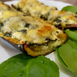 Stuffed Zucchini Boats with Spinach and Cheese