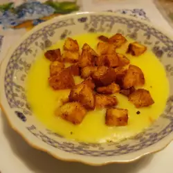 Vegan Cream Soup with Potatoes and Cauliflower