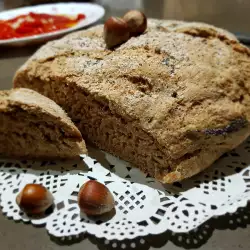 Wholemeal Bread with Hazelnuts