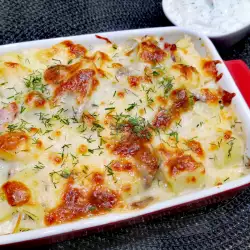 Картофена запеканка с броколи и шунка