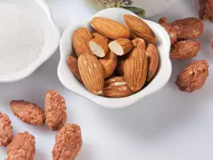 How to Roast Almonds