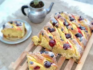 Tarta de manzanas y cerezas