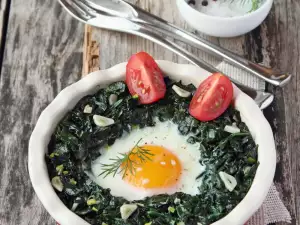 Spinach with Eggs and Cream Cheese