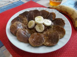 Tortitas de plátano con trigo sarraceno y miel