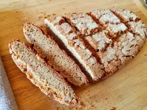 Glutenfreies Brot mit Buchweizen, Hirse und Reis