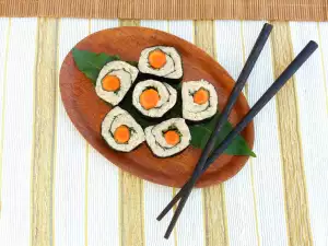 Bonen Kimbap met tahini en zuring