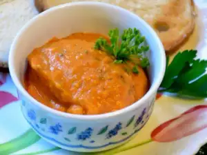 Thick Oven-Baked Ajvar (Lyutenitsa)