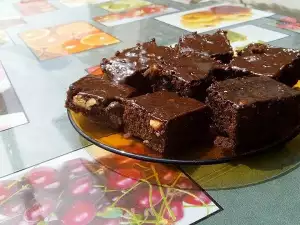 Brownie with Walnuts in a Halogen Oven