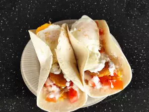 Burrito met ei en kiphapjes