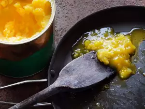 Beginnen sie mit Ghee zu kochen! Sehen sie warum