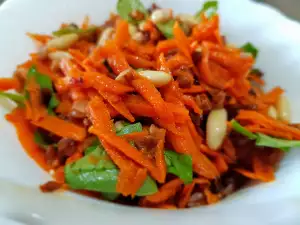 Autumn Salad with Carrots, Basil and Buckwheat