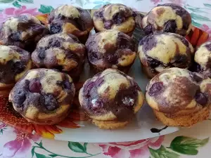 Cocoa Muffins with Cherries