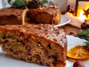 Pastel de Año Nuevo con Frutas Deshidratadas