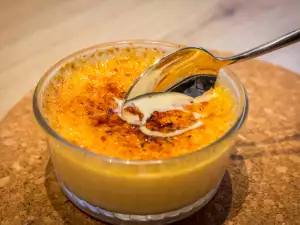 Lichte crème brûlée