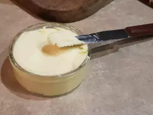 Homemade Sweet Sour Cream Spread