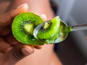 Kiwi verlaagt het cholesterol in je lichaam