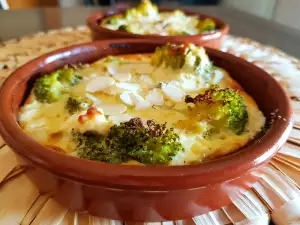 Flan sărat cu broccoli și ricotta