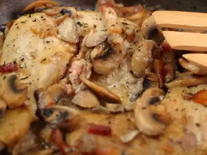 Chicken Stew with Mushrooms and Wine