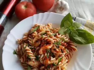 Pasta con tomate y mozzarella