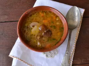 Pilzsuppe mit Reis nach Klosterart