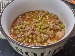 Peas with Minced Meat