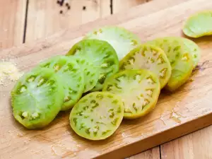 Georgian Green Tomato Salad