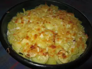 Potatoes with Zucchini in the Oven