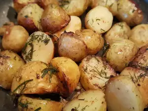 Babykartoffeln mit Dill und Knoblauch