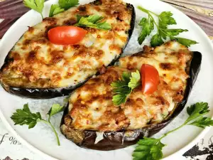 Gevulde aubergine met gehakt en kaas