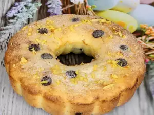 Keto Mandelkuchen mit Zitrone und Schokotropfen