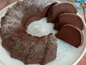 Bloemloos keto chocolade dessert in een multicooker