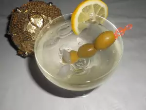 Cocktail mit Wermut und Wodka