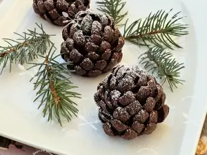 Piñas navideñas para la mesa festiva