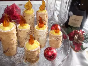 Weihnachtskerzen mit Creme