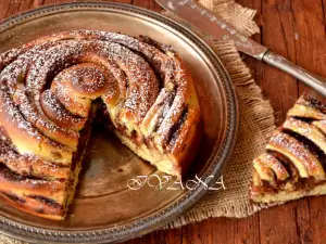 Twisted Easter Bread with Nutella