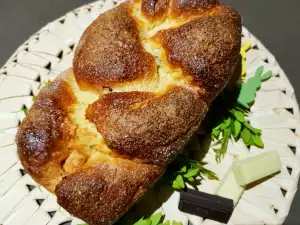 Easter Bread with White and Dark Chocolate