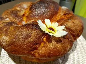 Easter Bread with One Egg