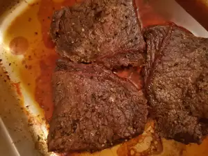 Tender Oven-Baked Beef Steaks