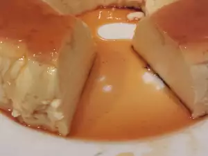 Crème Caramel in a Cake Form