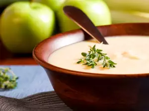 Apple Soup