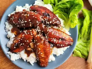 Alitas de pollo con salsa teriyaki